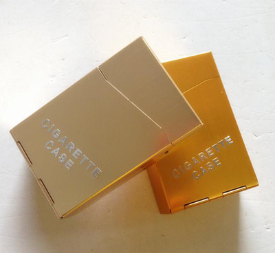 品味與工藝的融合 自動(dòng)彈蓋金屬煙盒的精致選擇